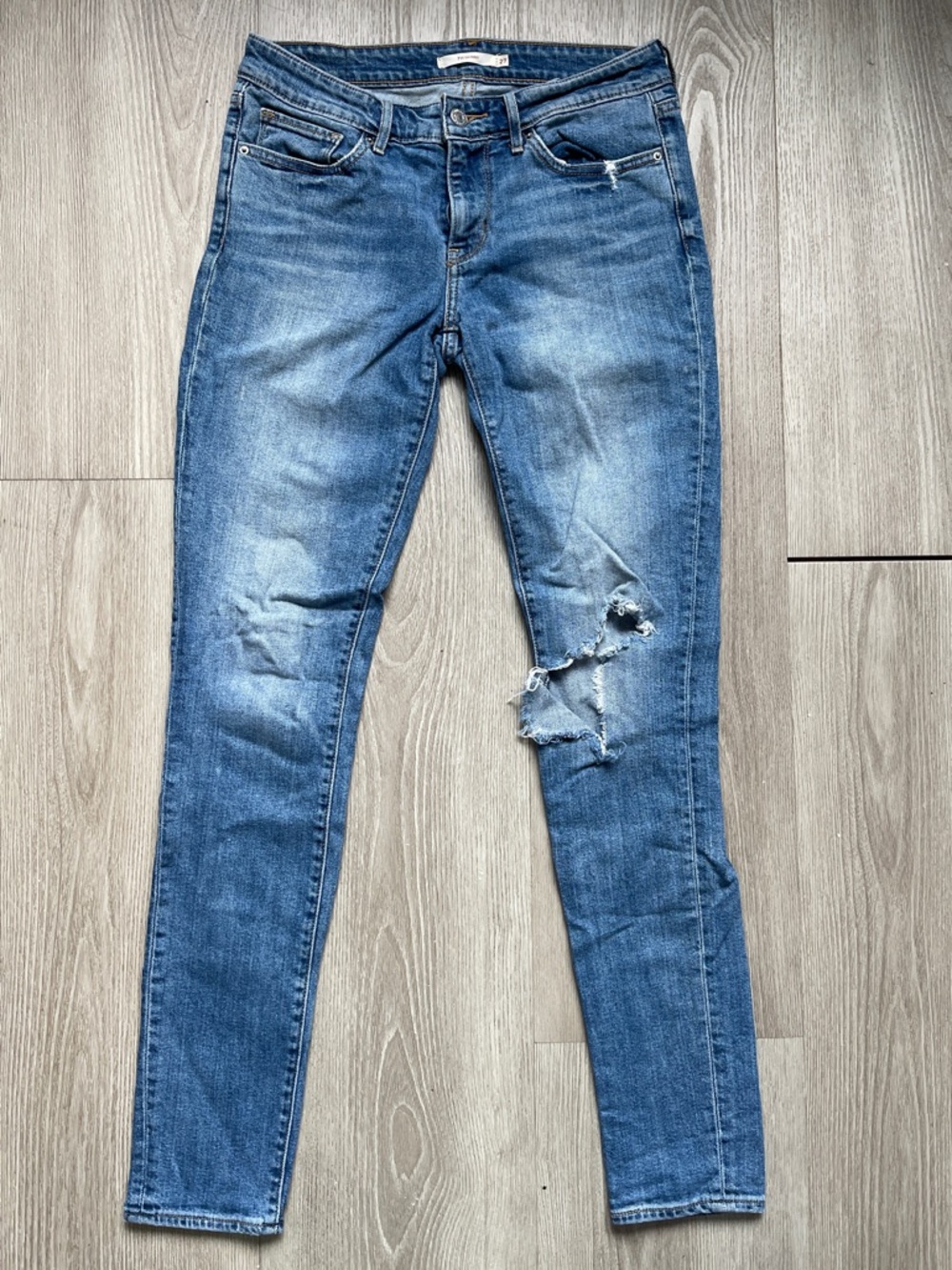 Levi's 711 Women's Distressed Blue Skinny Jeans